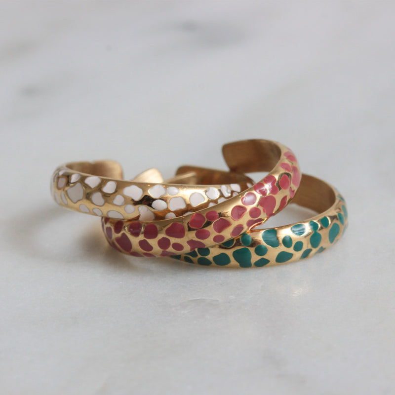 Thin ring Trema